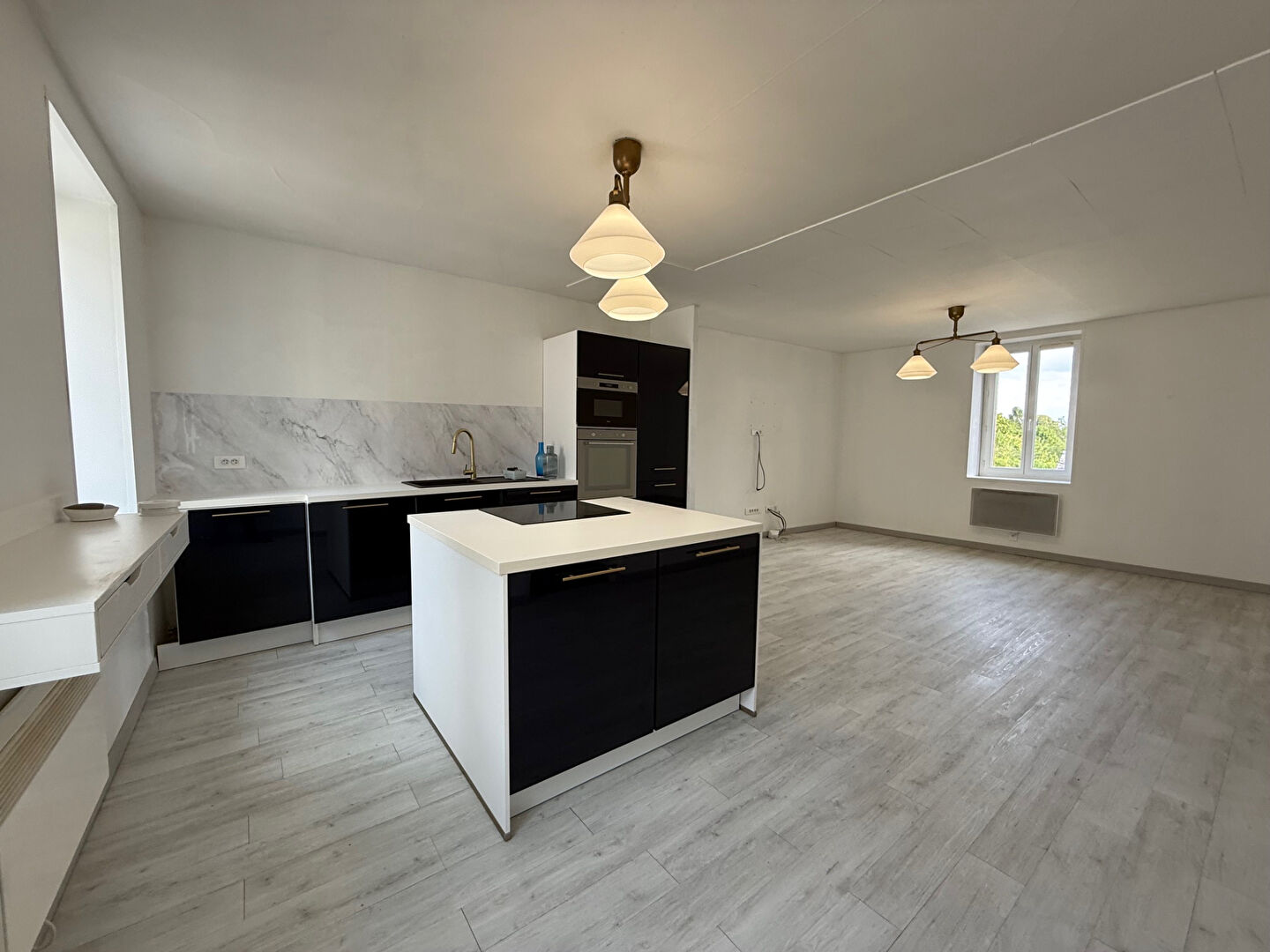 Photo MAISON  7 PIECES AVEC JARDIN ET GARAGE image 3/6