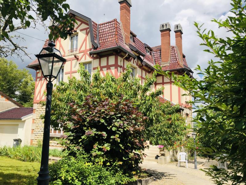 MAISON BOURGEOISE CHAUMONT - 10 pièce(s) - 268 m2