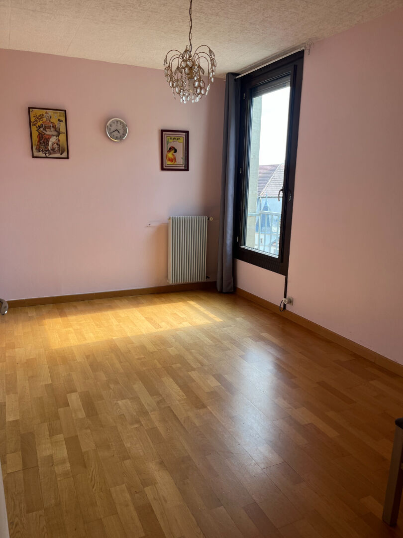 Photo Quartier Préfecture : Appartement F5 de 98 m² image 4/6