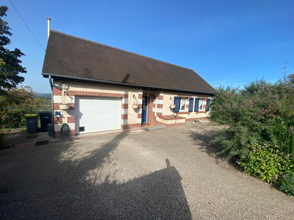 Photo A 25' de Chaumont en Vexin Maison 7 pièces image 2/6