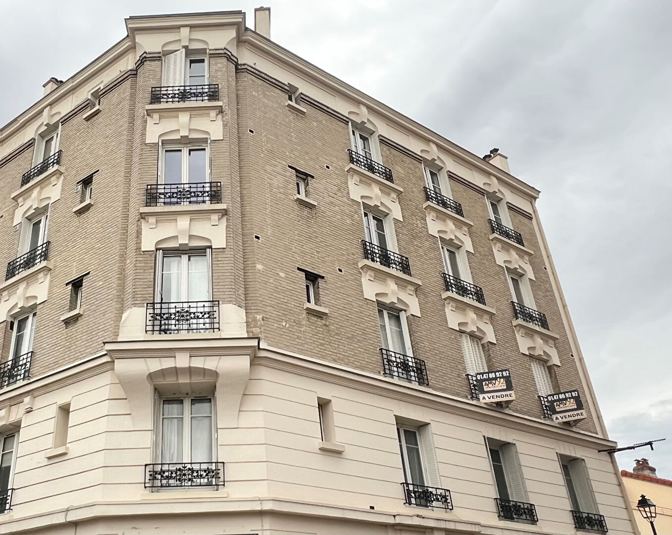 Agence immobilière de AGENCE DU MARCHÉ DES VALLÉES La garenne colombes - AGENCE DU MARCHÉ DES VALLÉES