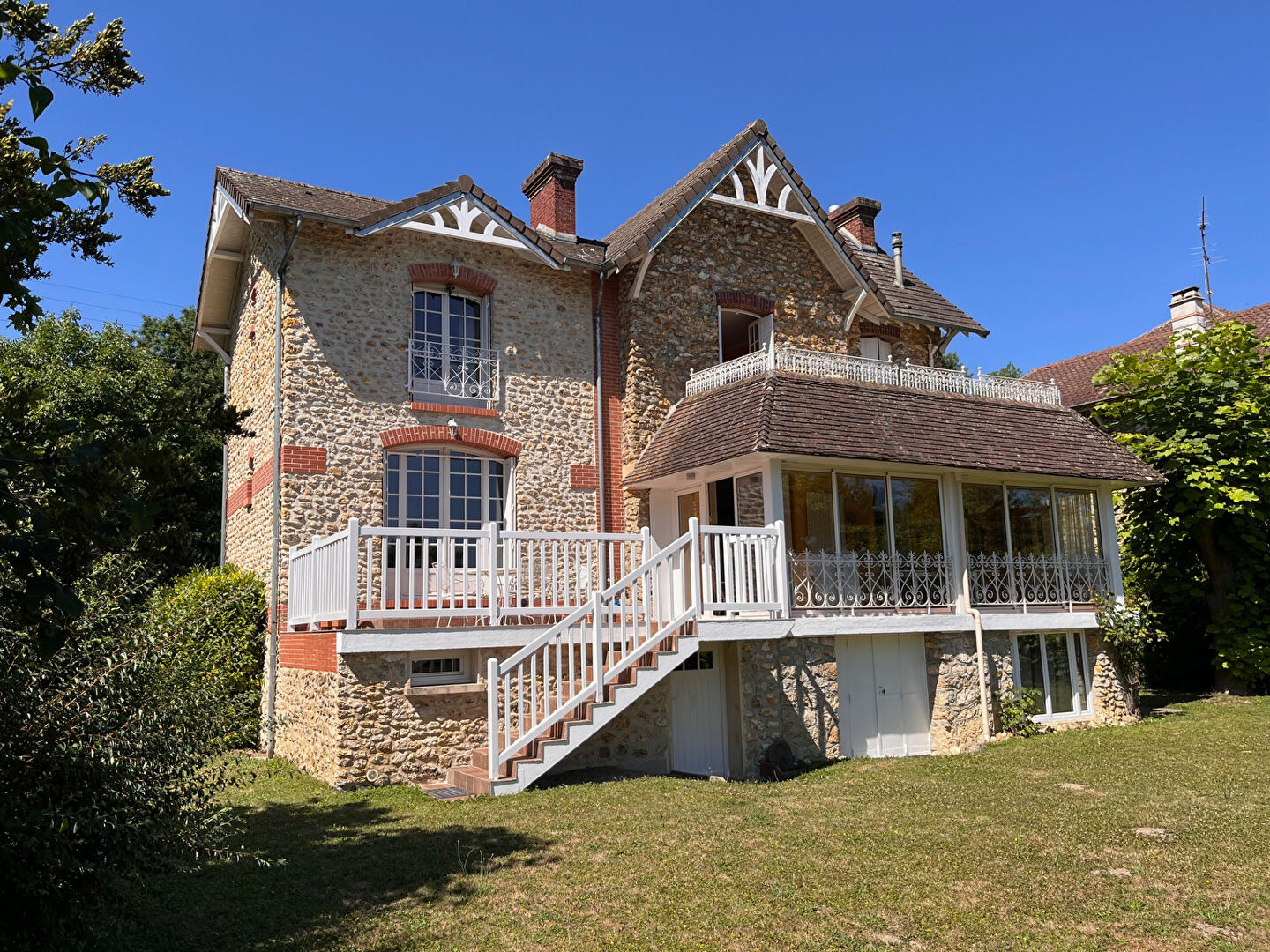 Agence immobilière de AGENCE ARRIO Villennes sur seine