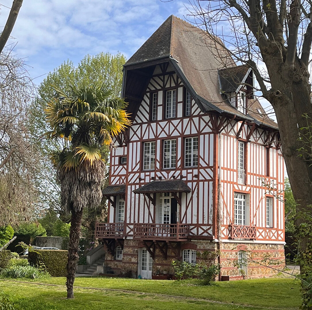 Agence immobilière de AGENCE ARRIO Villennes sur seine