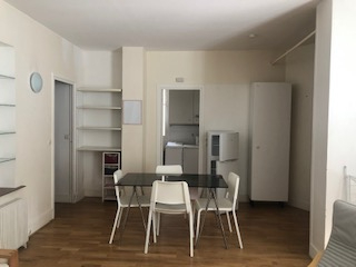 Photo Appartement Paris 3 pièce(s) 65 m2 image 2/5