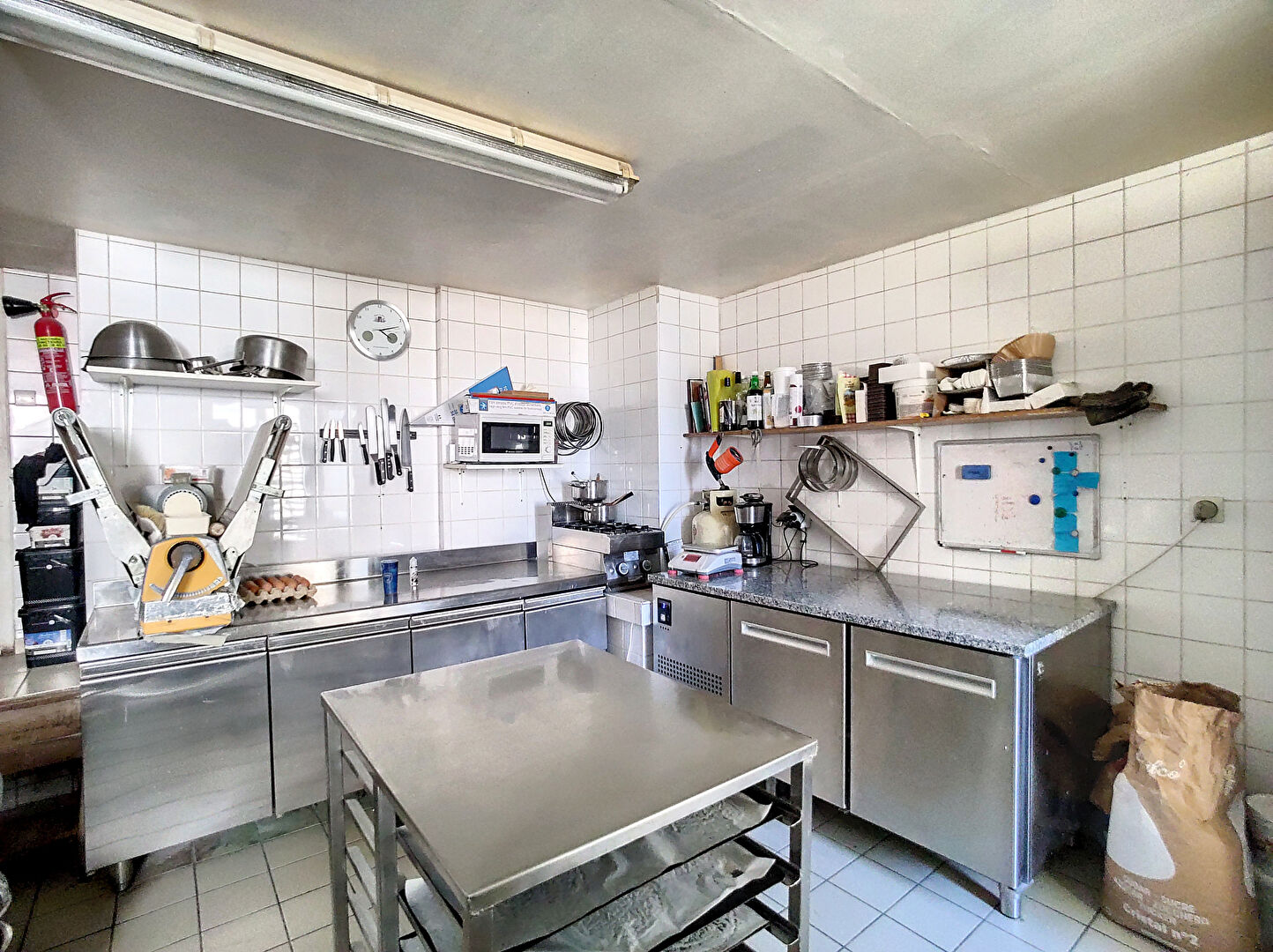 Photo Spécial investisseur ! Ensemble immobilier de 217 m² avec boulangerie image 4/6