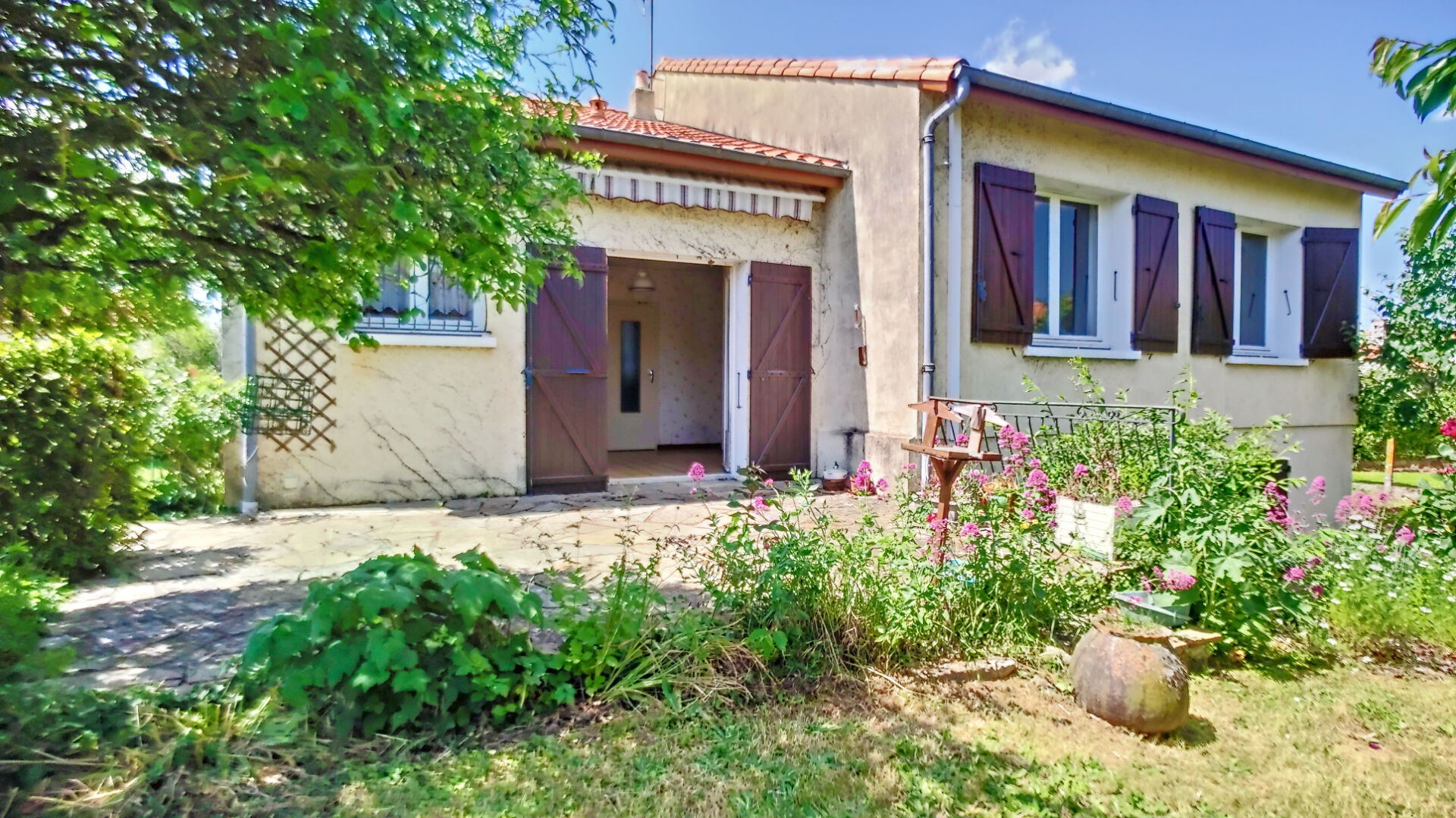 NIORT  - Maison lumineuse et au calme de 181 m² - 6 chambres