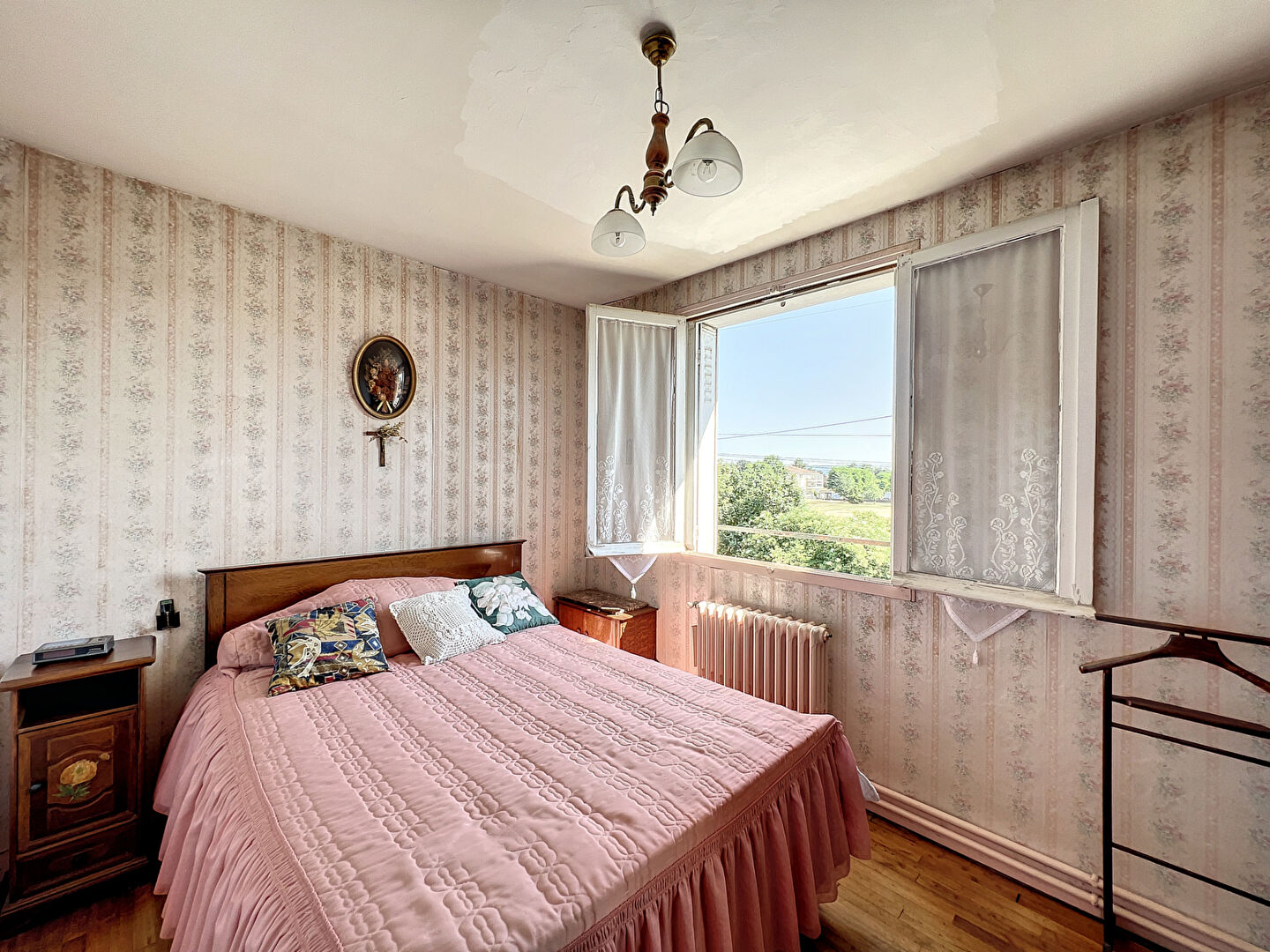 Photo 4 PIÈCES 70 M² 400 M² POITIERS - MAISON 4 PIÈCES 70M2 AVEC JARDIN ET GARAGE image 6/6