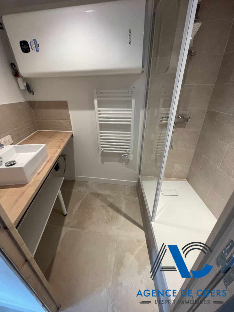 Photo Appartement Cuers 3 pièce(s) 49 m2 - MEUBLÉ image 4/6