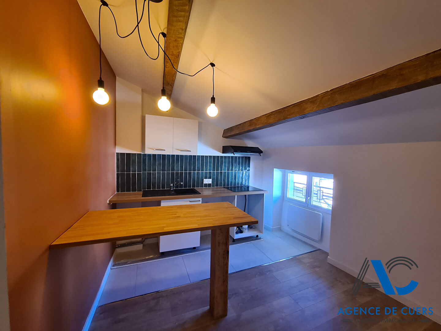 Agence immobilière de AGENCE DE CUERS - AGENCE DE CUERS