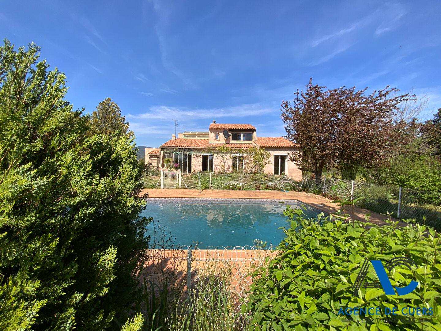 Photo Villa Cuers 5 pièce(s) 128m2+ dépendance de 20m² image 6/6