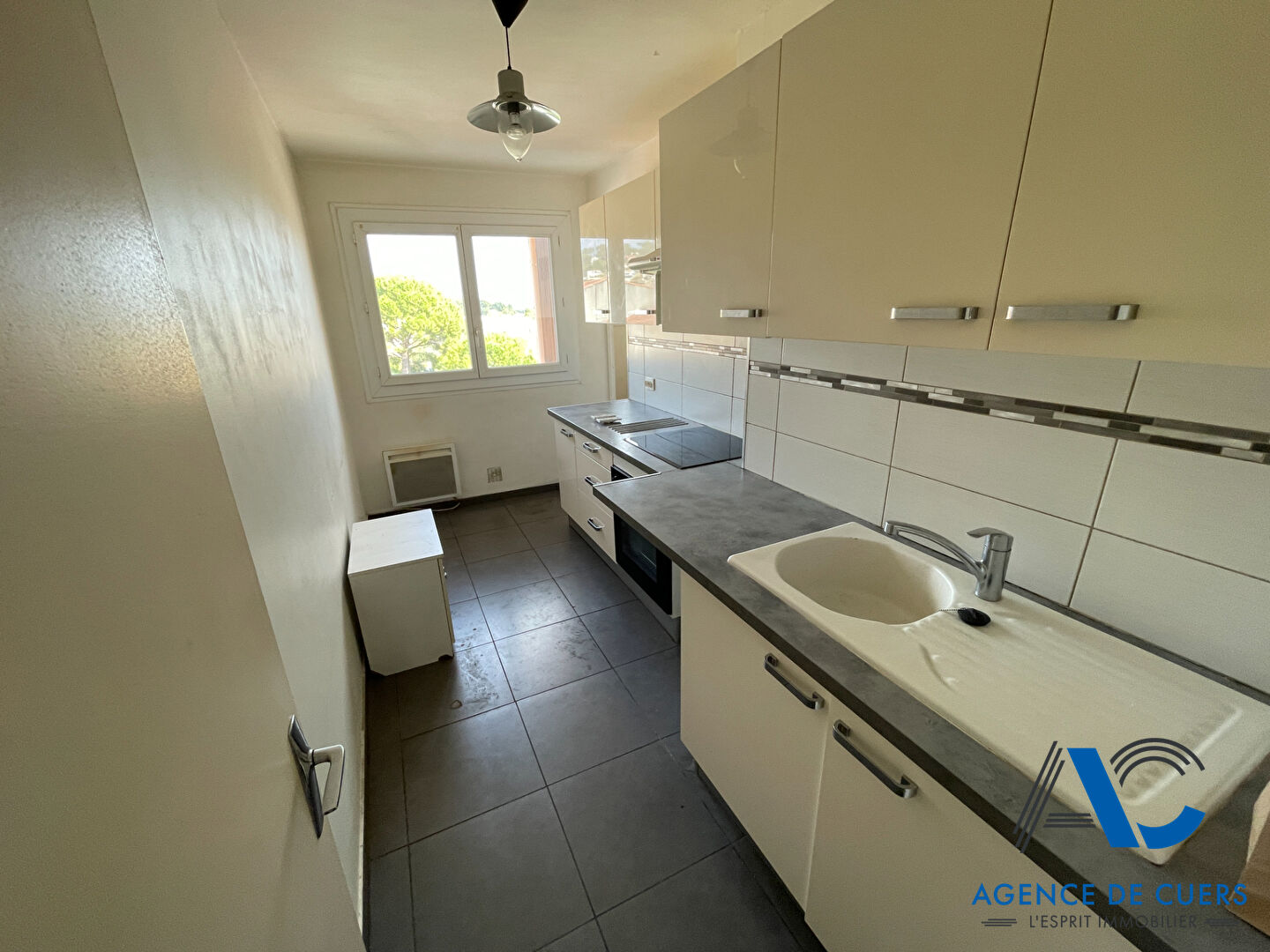 Agence immobilière de AGENCE DE CUERS - AGENCE DE CUERS