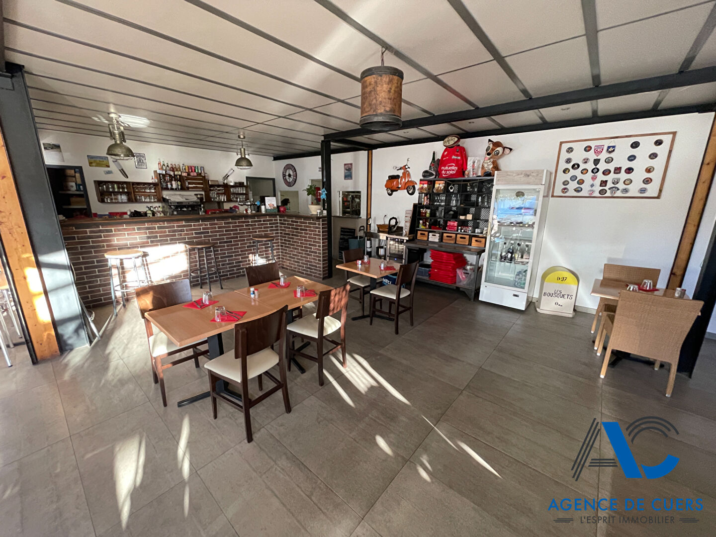 Photo Fonds de commerce, zone des Bousquets Cuers image 3/5