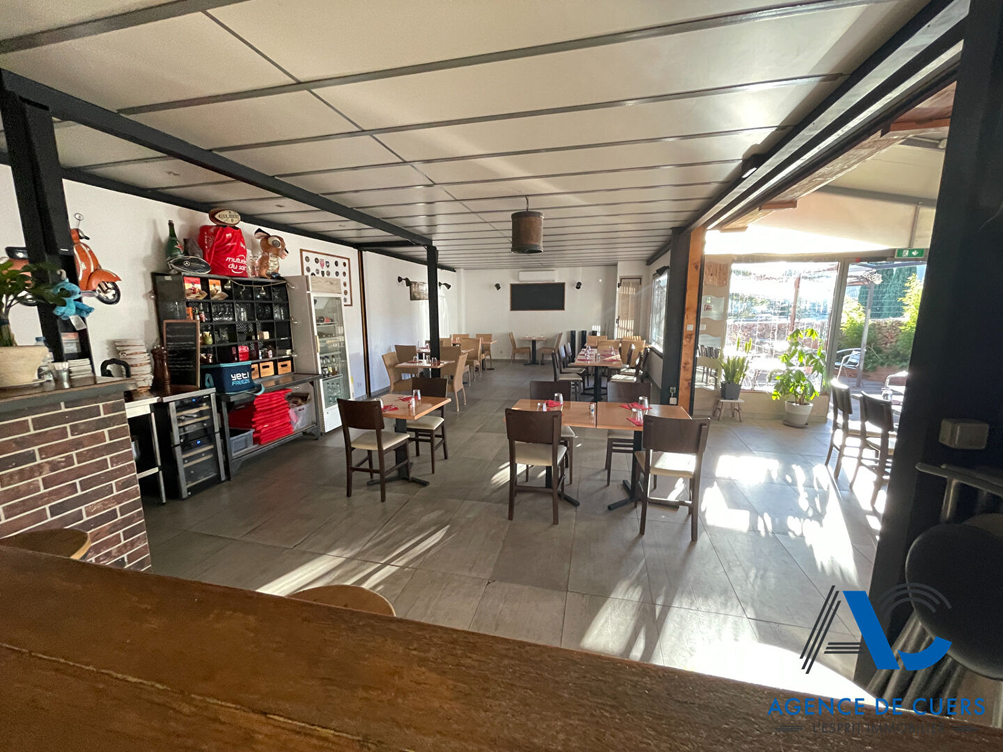 Photo Fonds de commerce, zone des Bousquets Cuers image 4/5