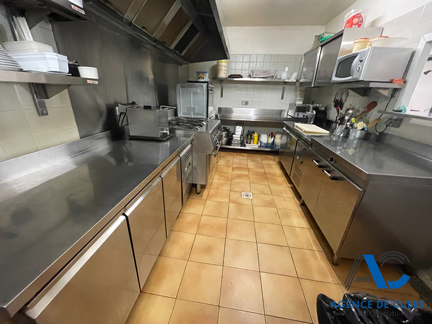 Photo Fonds de commerce, zone des Bousquets Cuers image 5/5