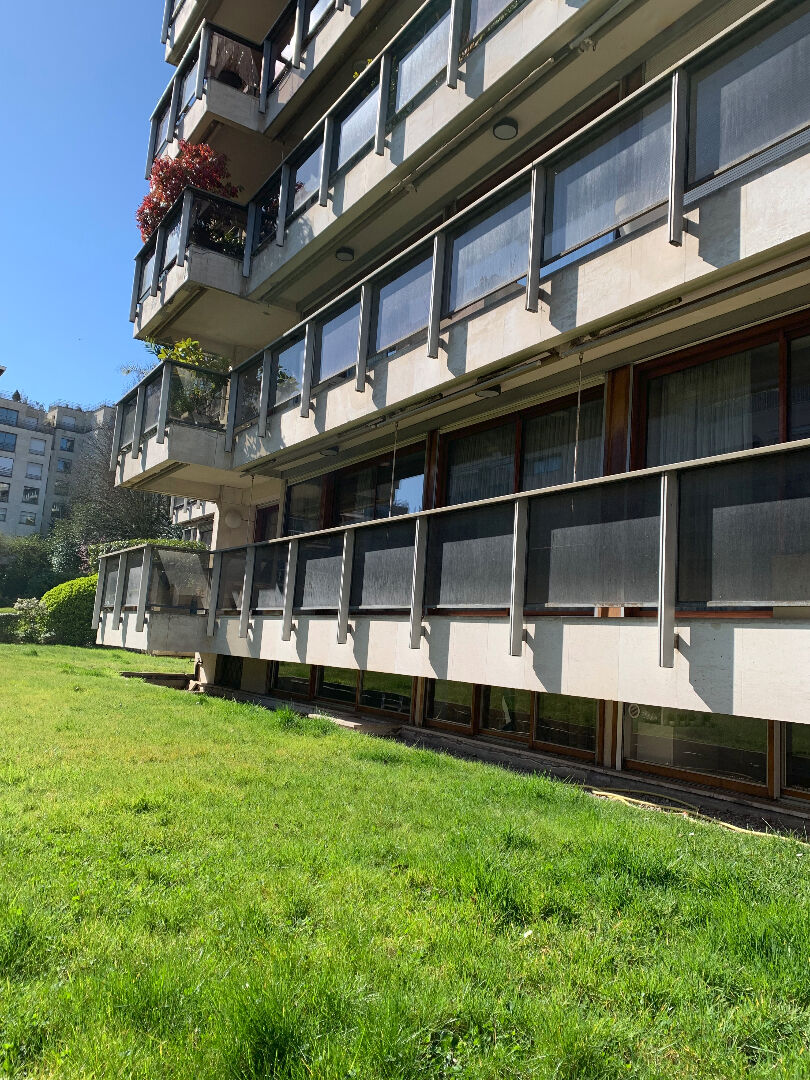 Agence immobilière de AGENCE DE LA TOUR St cloud