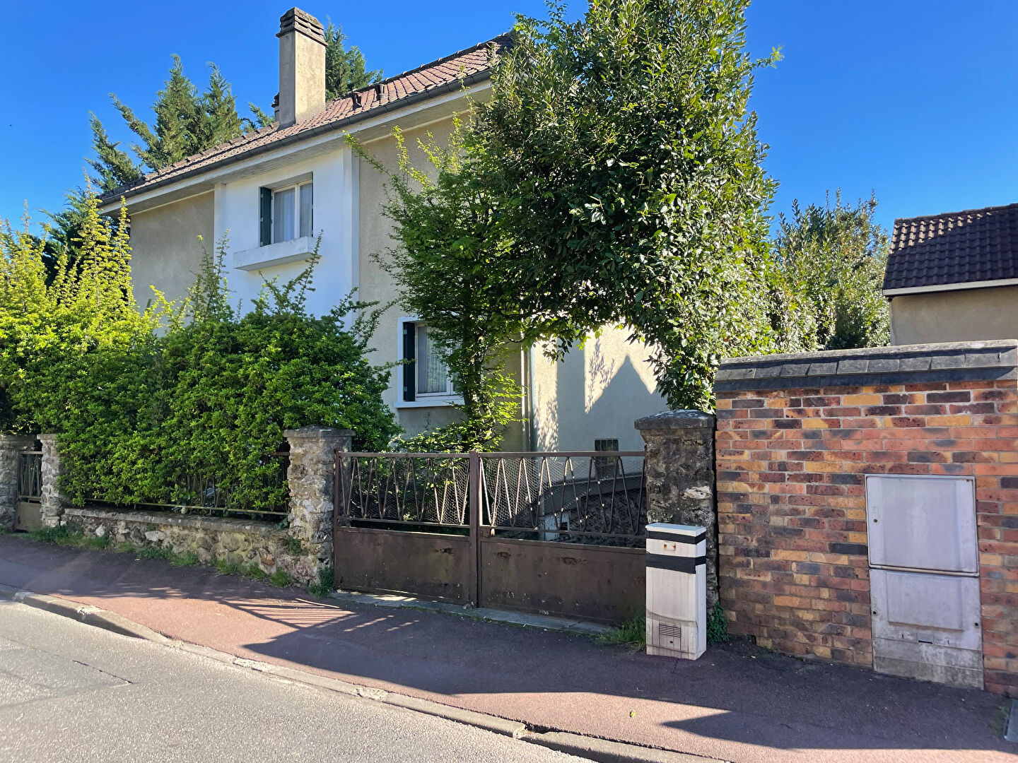 Agence immobilière de AGENCE DE LA TOUR St cloud