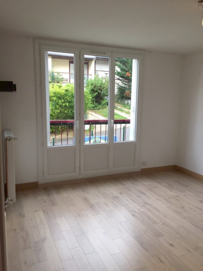 Photo F1 PALAISEAU - 1 pièce(s) - 31 m2 image 2/6