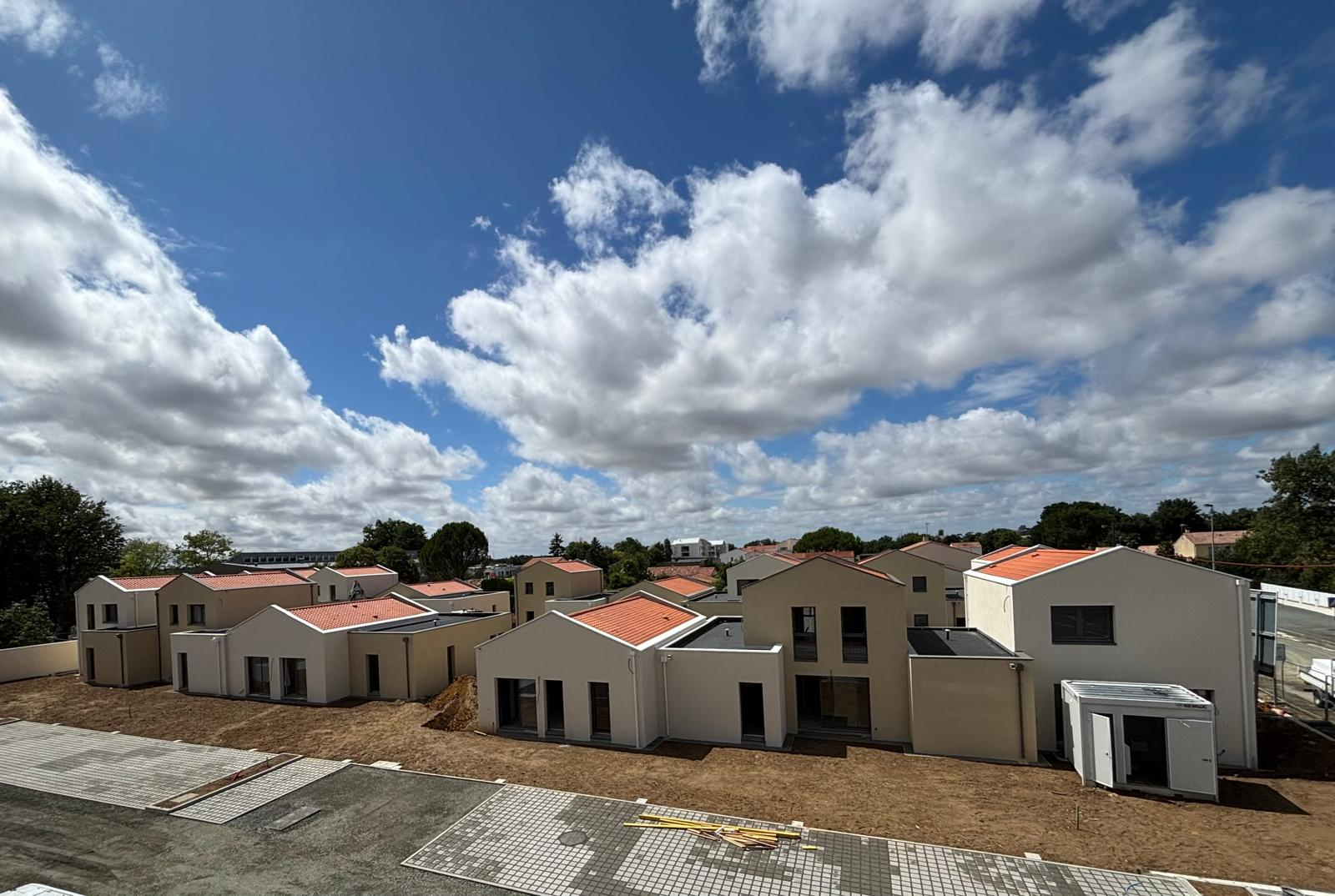 Agence immobilière de 11 IMMOBILIER - L'AGENCE LOCALE Les Sorinieres / Rezé / Vertou