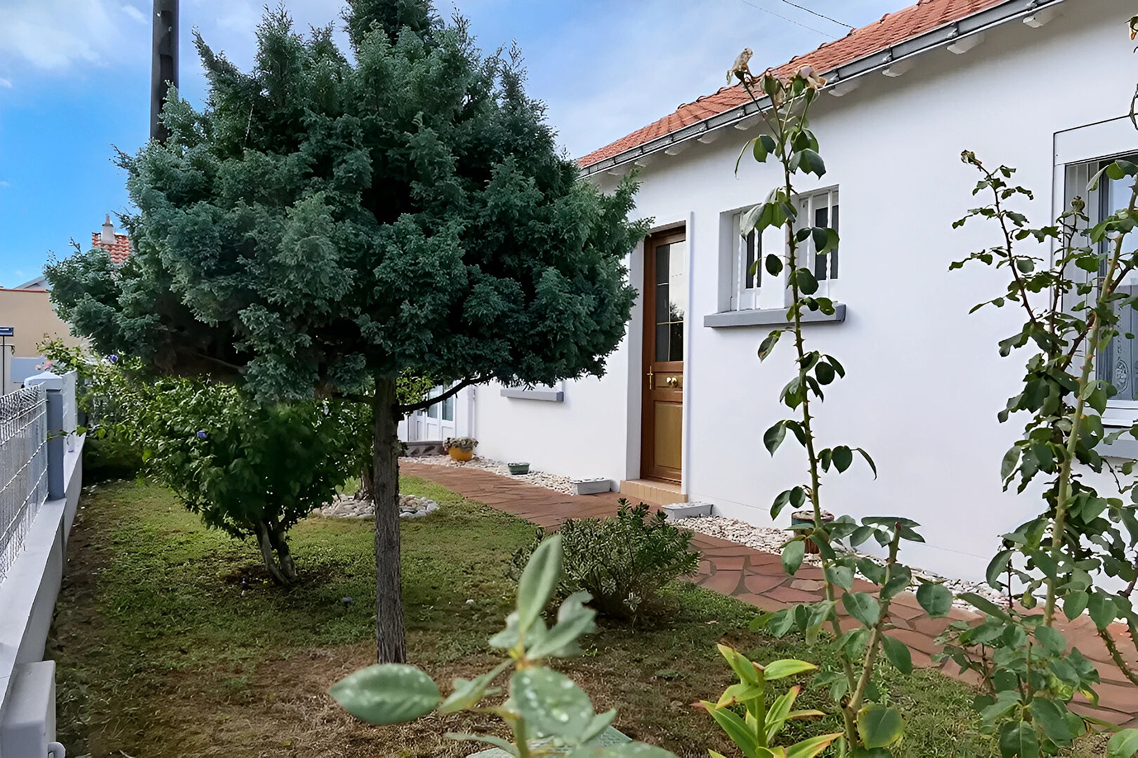 Agence immobilière de 11 IMMOBILIER - L'AGENCE LOCALE Les Sorinieres / Rezé / Vertou