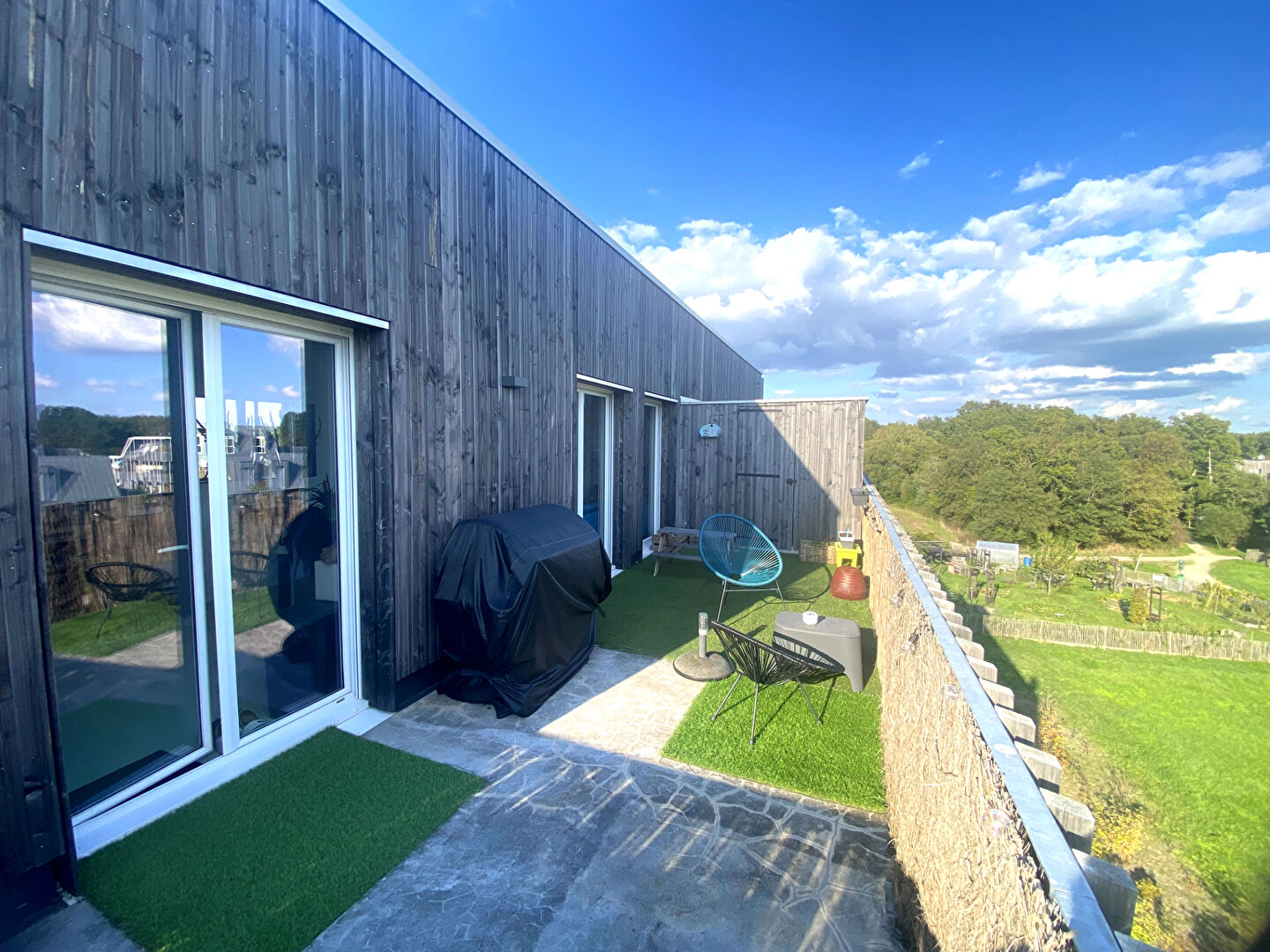 Agence immobilière de 11 IMMOBILIER - L'AGENCE LOCALE Les Sorinieres / Rezé / Vertou