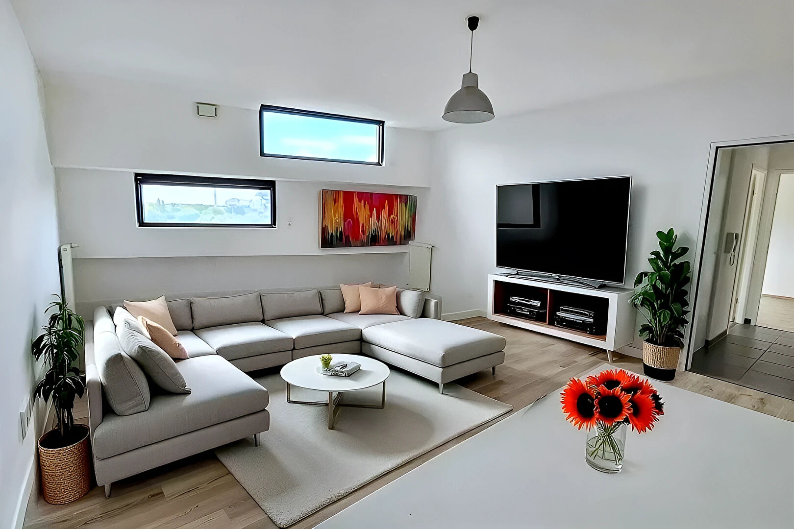 Agence immobilière de 11 IMMOBILIER - L'AGENCE LOCALE Les Sorinieres / Rezé / Vertou