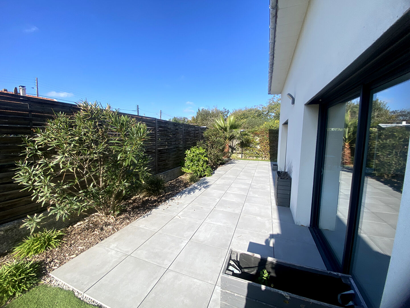 Agence immobilière de 11 IMMOBILIER - L'AGENCE LOCALE Les Sorinieres / Rezé / Vertou