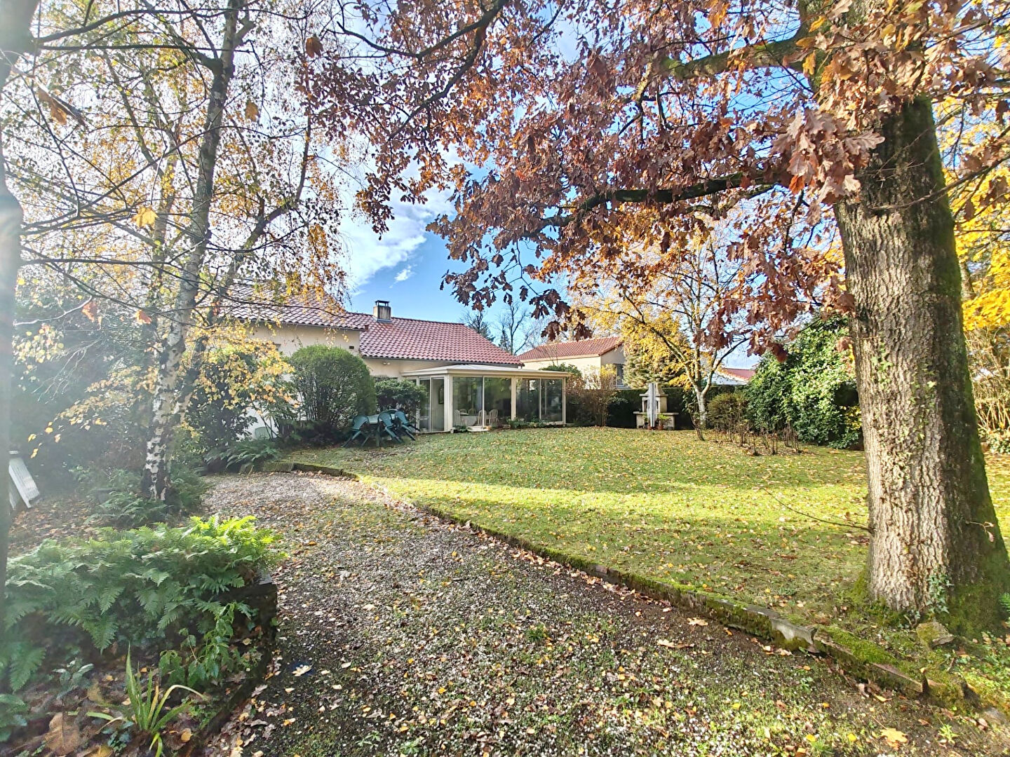 Agence immobilière de 11 IMMOBILIER - L'AGENCE LOCALE Les Sorinieres / Rezé / Vertou