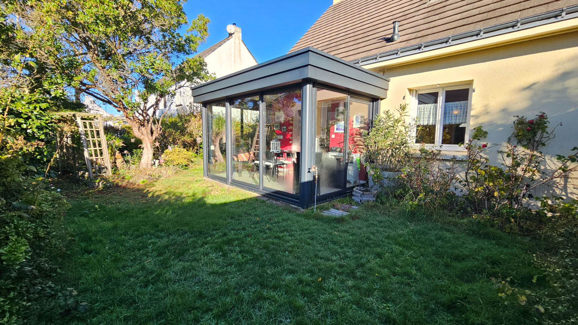 Agence immobilière de 11 IMMOBILIER - L'AGENCE LOCALE Les Sorinieres / Rezé / Vertou