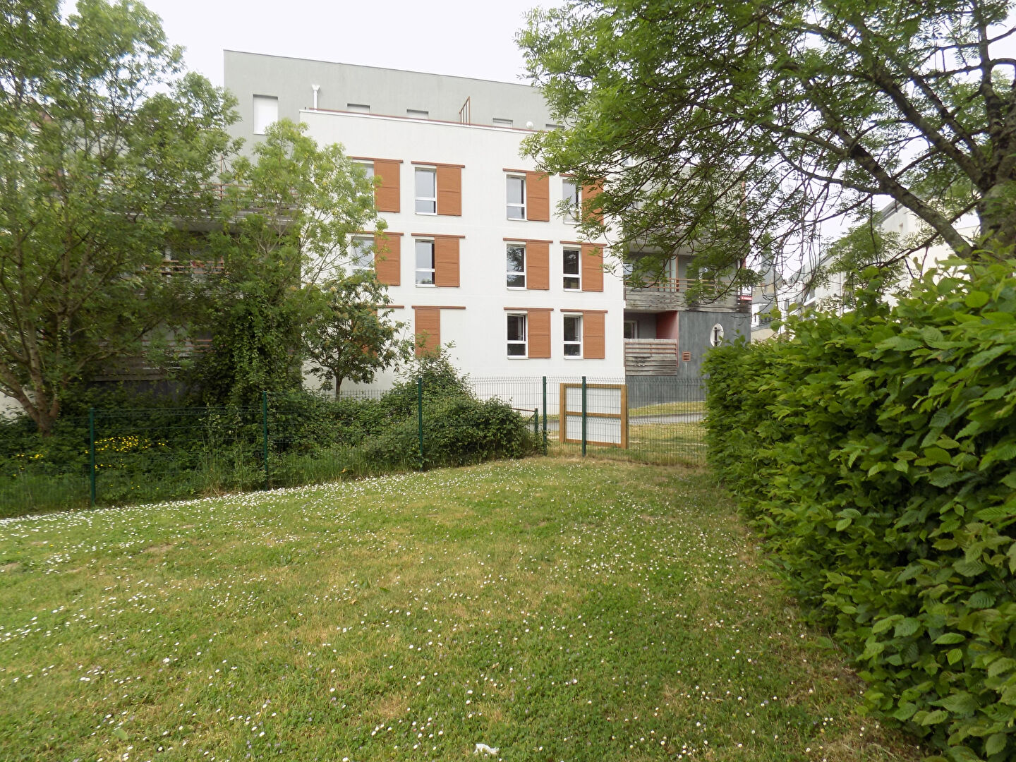 Agence immobilière de 11 IMMOBILIER - L'AGENCE LOCALE Les Sorinieres / Rezé / Vertou