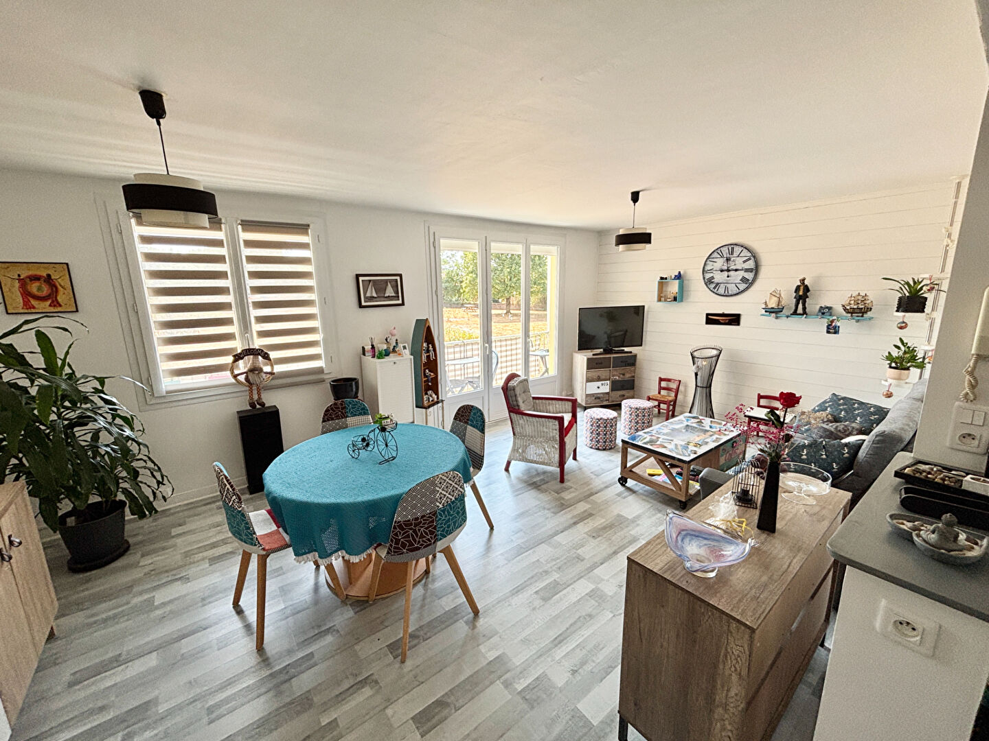 Agence immobilière de 11 IMMOBILIER - L'AGENCE LOCALE Les Sorinieres / Rezé / Vertou