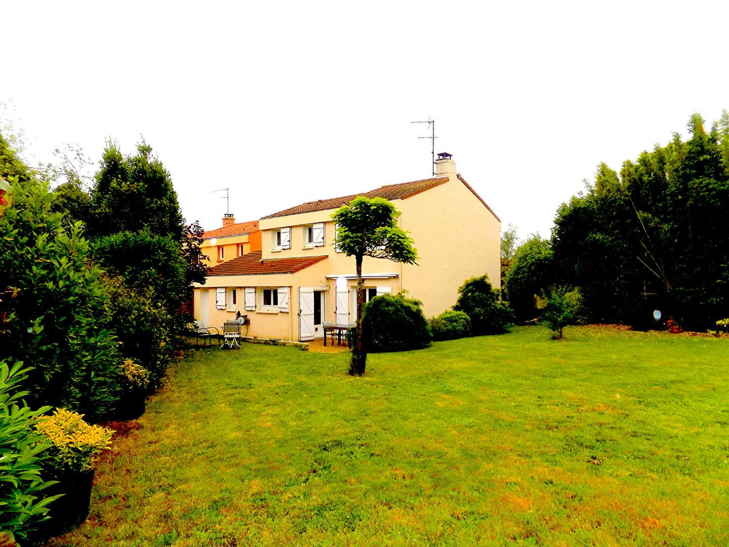 Agence immobilière de 11 IMMOBILIER - L'AGENCE LOCALE Les Sorinieres / Rezé / Vertou