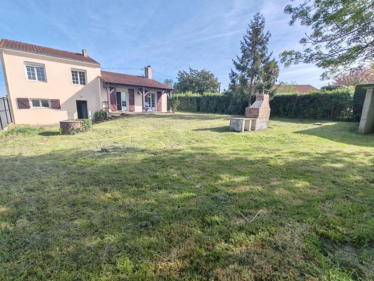 Agence immobilière de 11 IMMOBILIER - L'AGENCE LOCALE Les Sorinieres / Rezé / Vertou