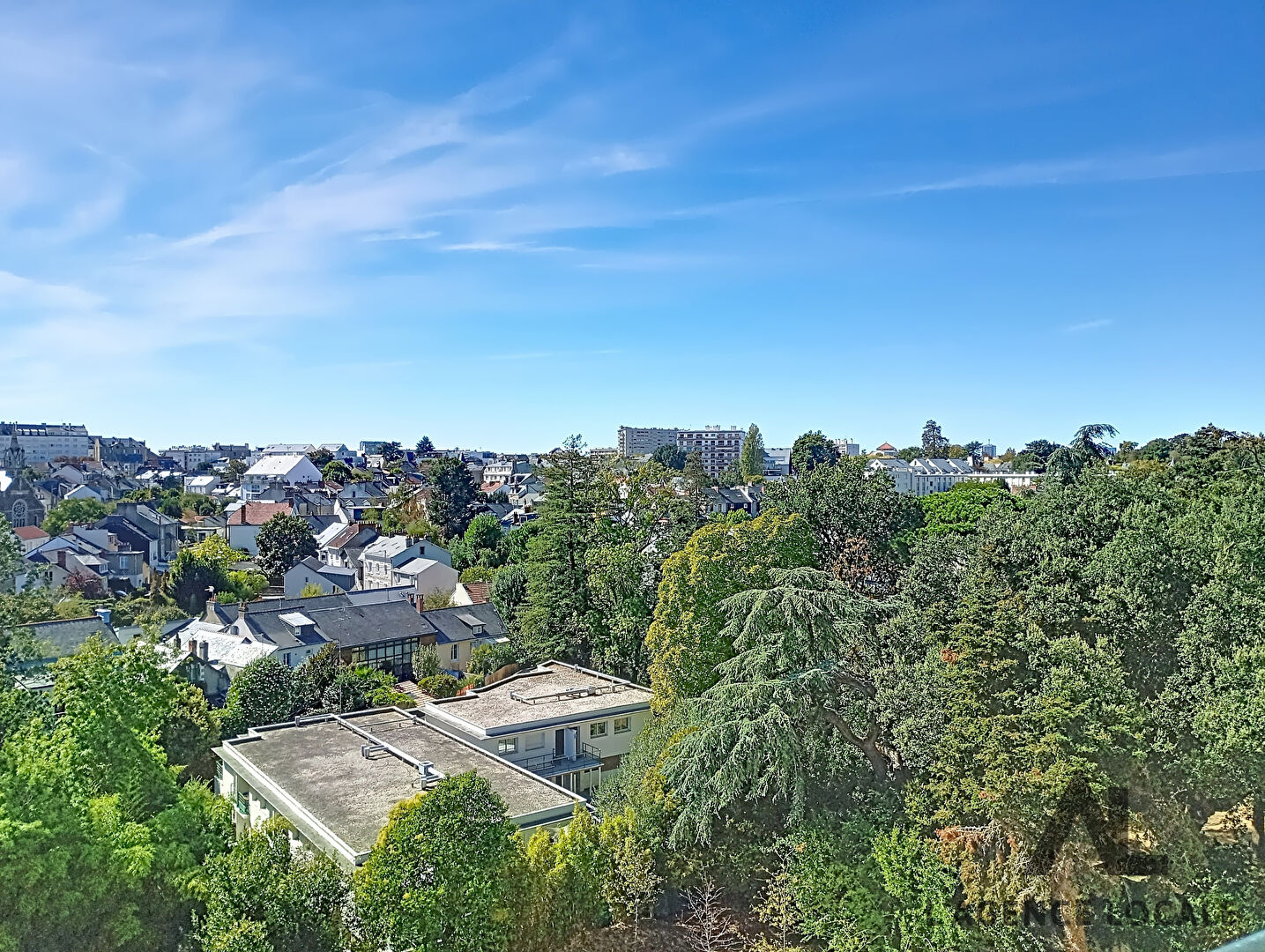 Agence immobilière de 11 IMMOBILIER - L'AGENCE LOCALE Les Sorinieres / Rezé / Vertou