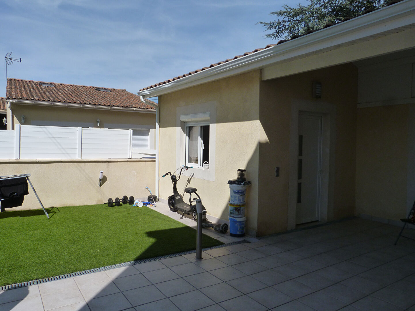 Photo MAISON MODERNE  T5 AVEC DEPENDANCE image 6/6