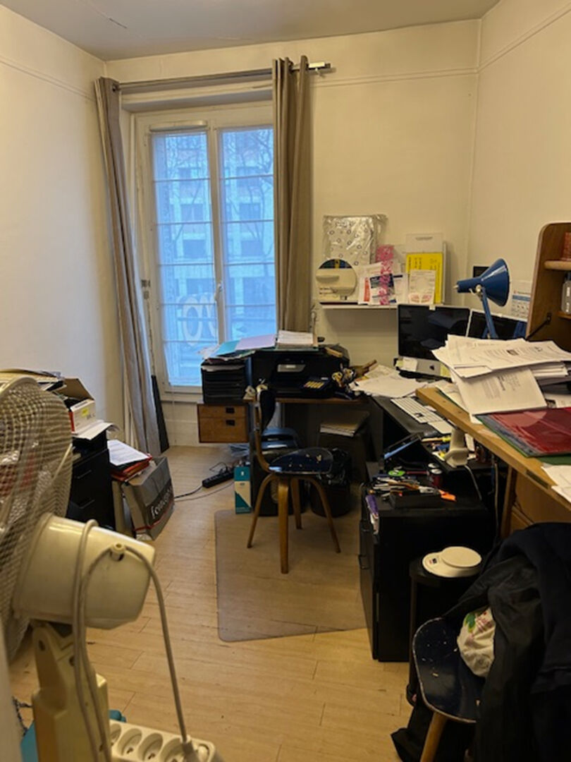 Photo Local +Appartement  vendus vide image 4/6