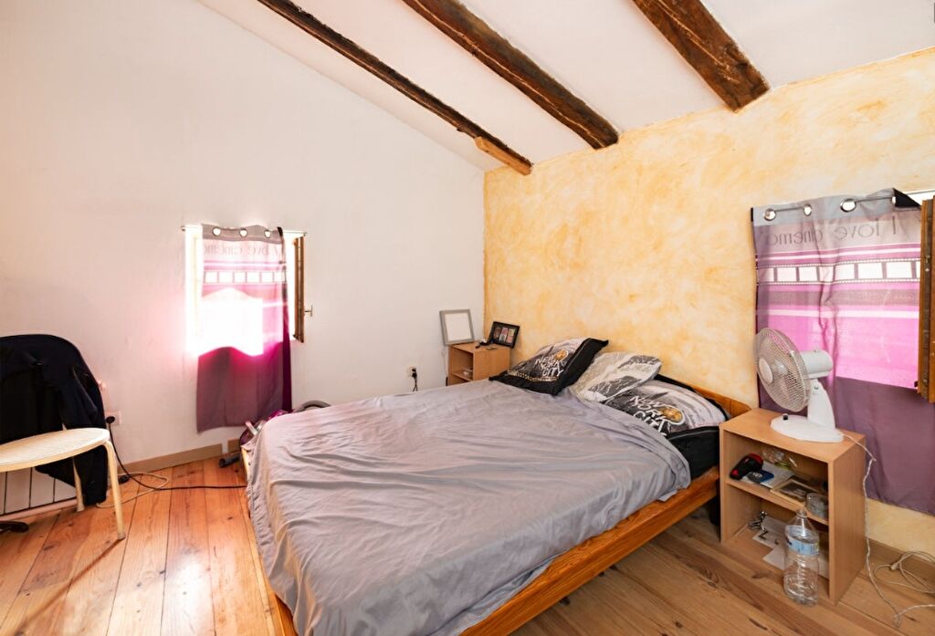 Photo DIONS - Mas atypique en pierre de 240m² image 3/6