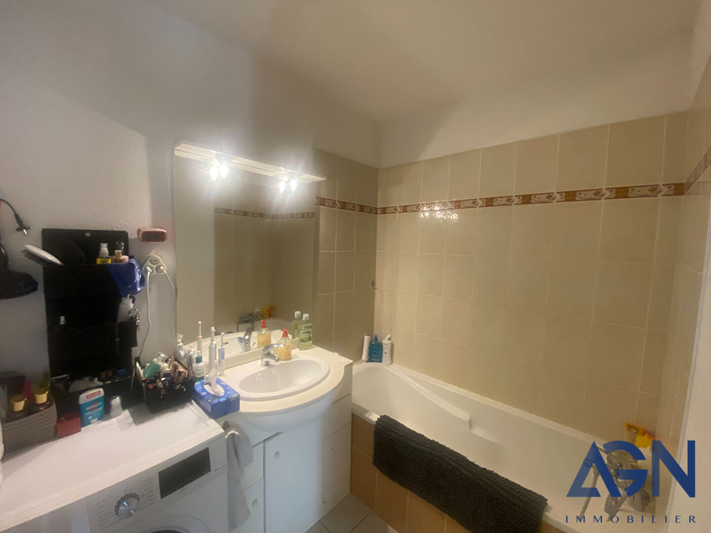 Photo Appartement 2 pièces (42 m² Carrez) à vendre à NIMES image 5/6