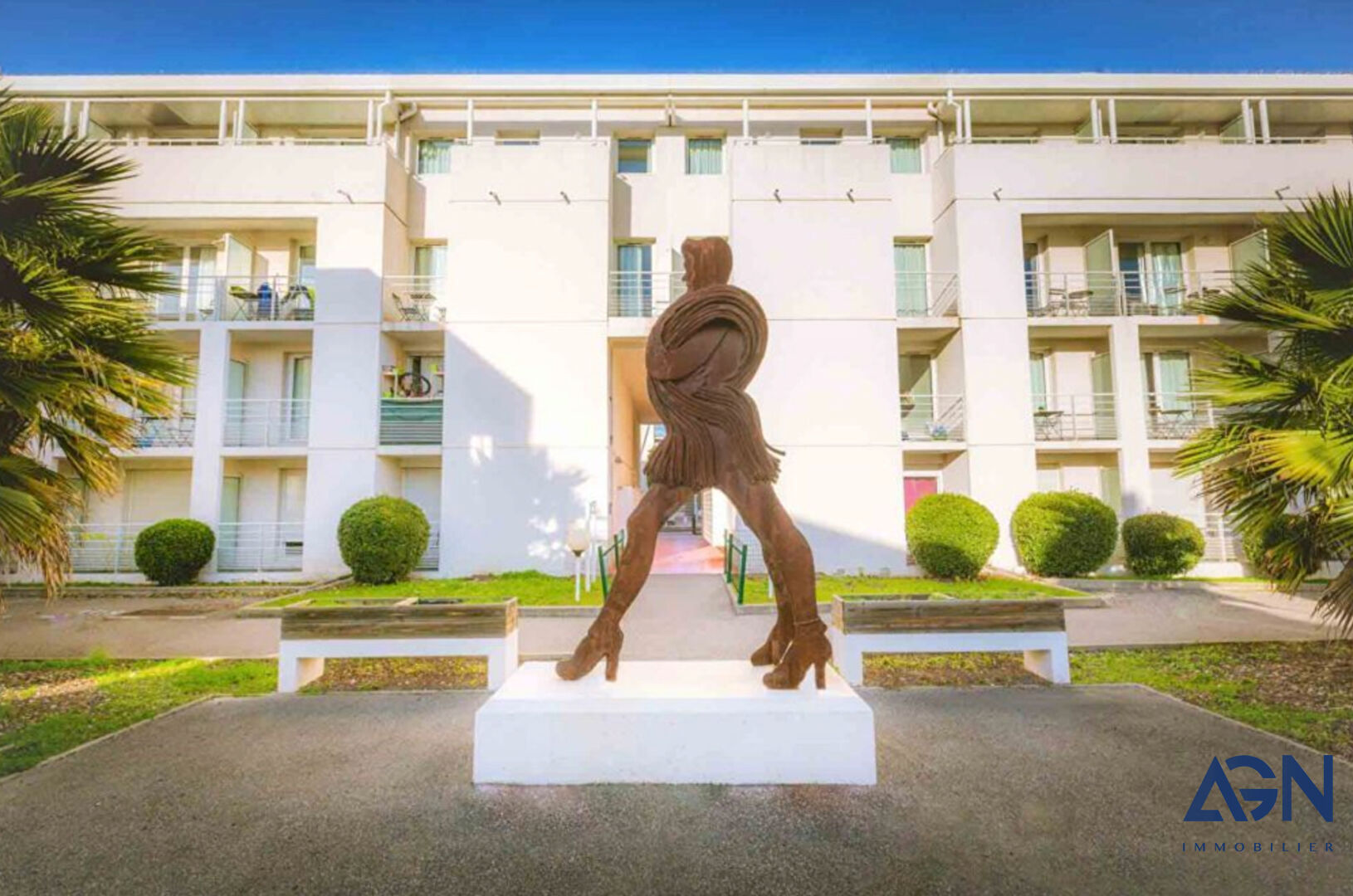 Photo Studio à vendre centre Avignon pour investisseur en LMNP image 4/5