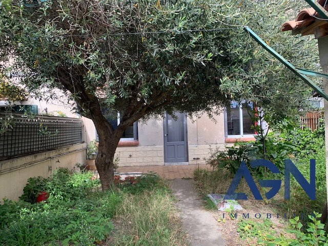 Photo ARLES à vendre : maison T4 (97 m²) avec extérieur image 3/6