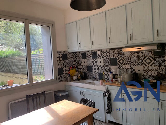 Photo ARLES à vendre : maison T4 (97 m²) avec extérieur image 6/6