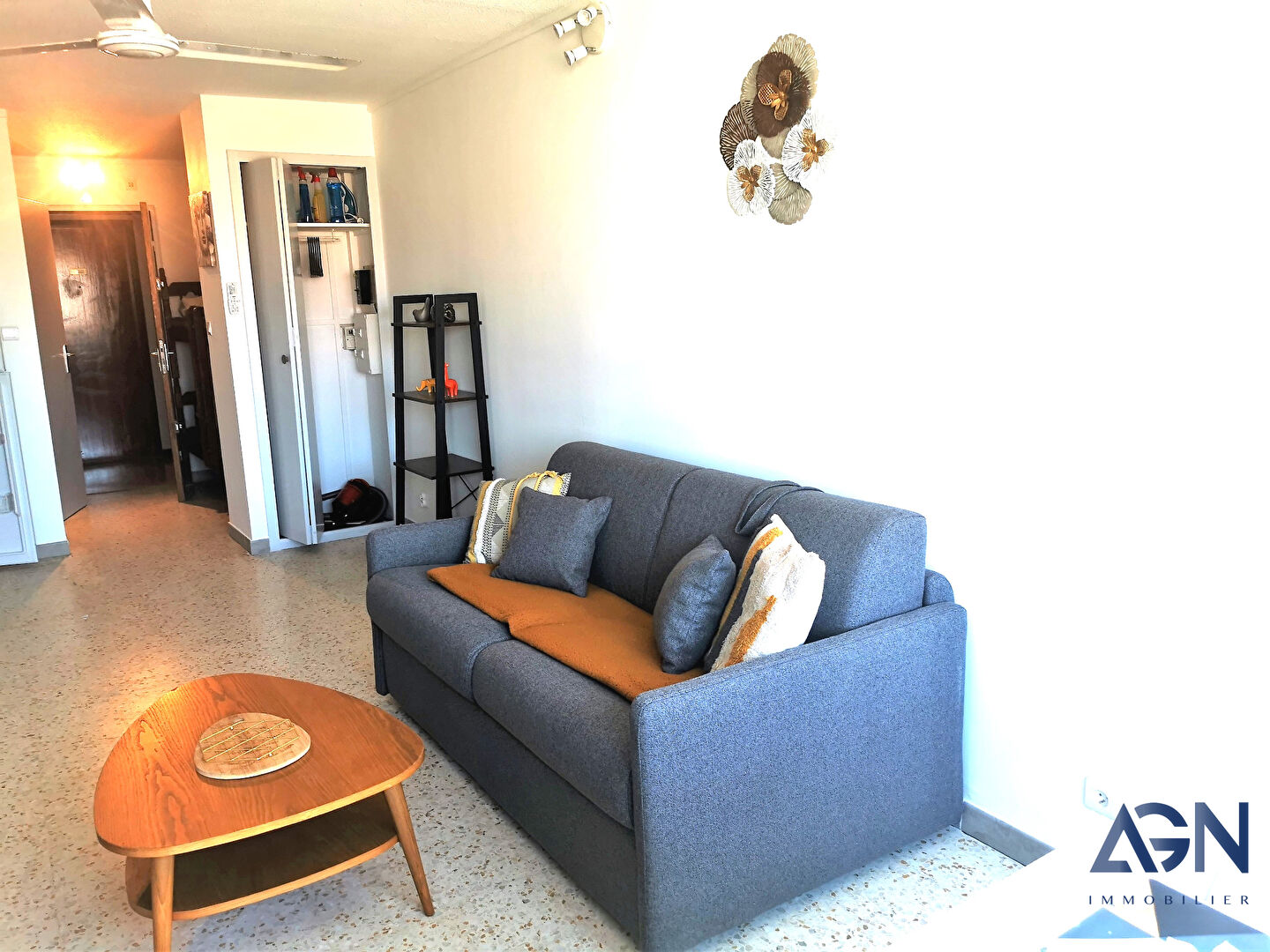 Photo CAP D'AGDE STUDIO CABINE MEUBLE + PARKING DANS BELLE  RESIDENCE SECURISEE image 4/6