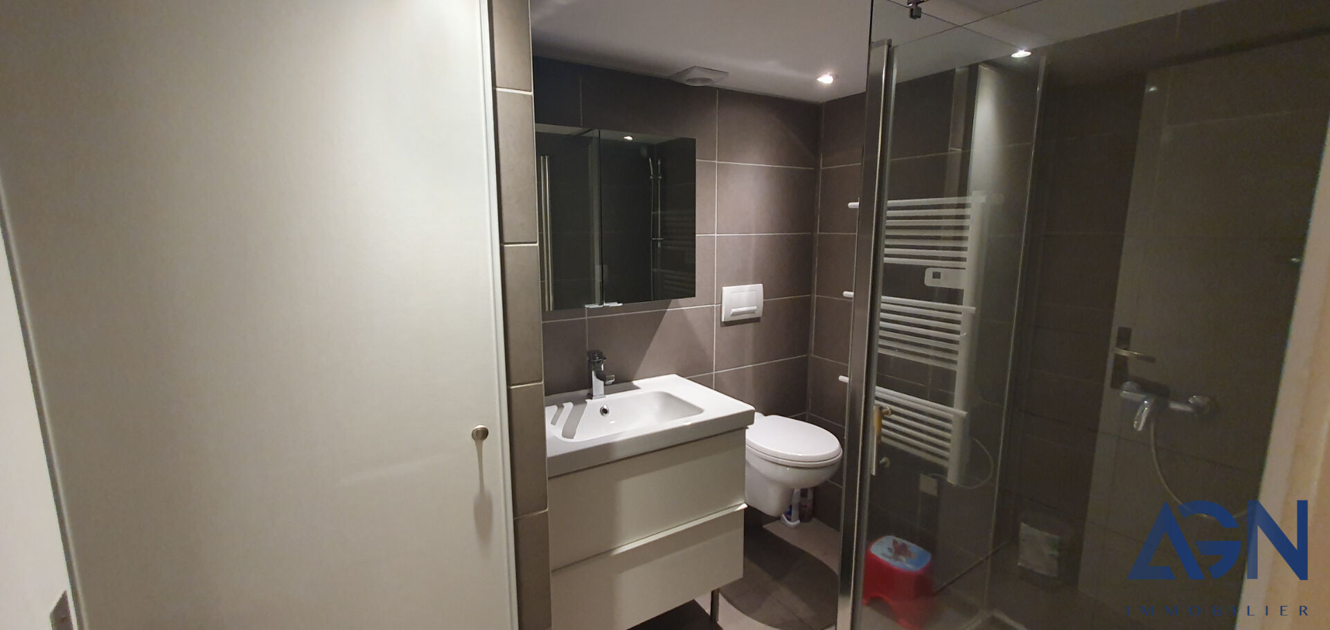 Photo AGDE à vendre Magnifique T2 de37m² avec petite cour/terrasse image 5/6