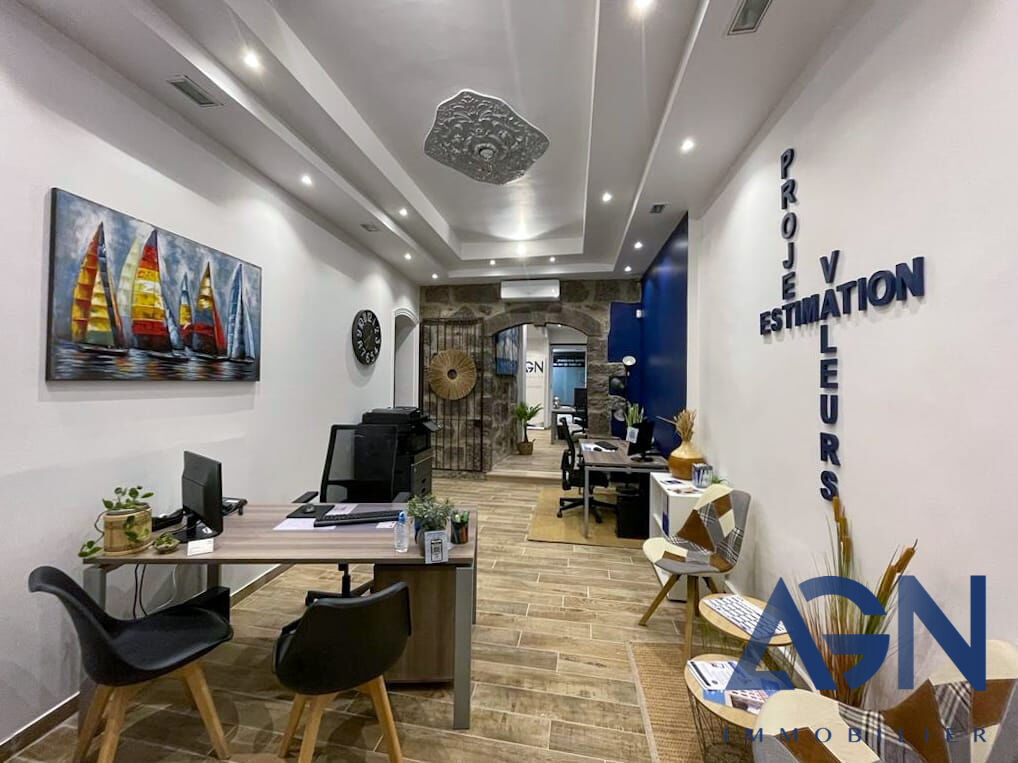 Photo AGDE à vendre Magnifique T2 de37m² avec petite cour/terrasse image 6/6