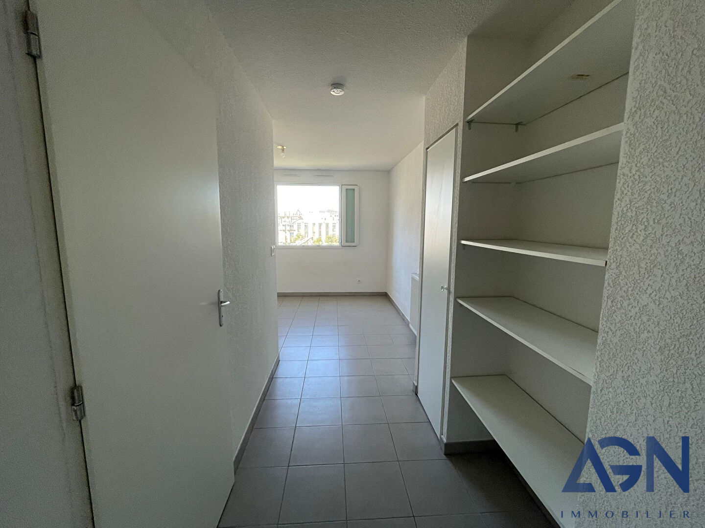 Photo LIBRE DE SUITE : STUDIO DE 19,2M² EN CENTRE-VILLE DE MONTPELLIER image 6/6