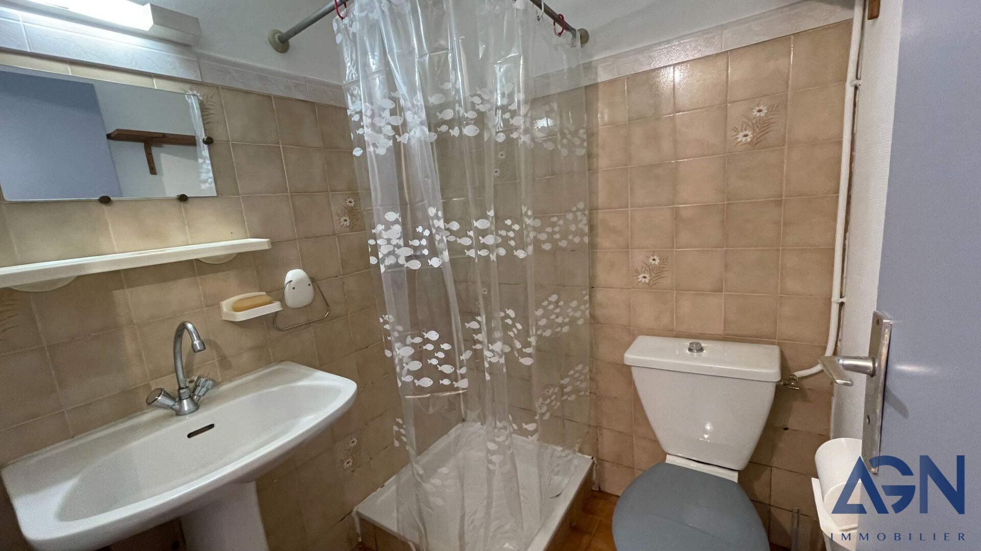 Photo NIMES -LES MARRONNIERS : STUDIO +  PLACE DE PARKING DANS RESIDENCE SECURISEE image 4/6