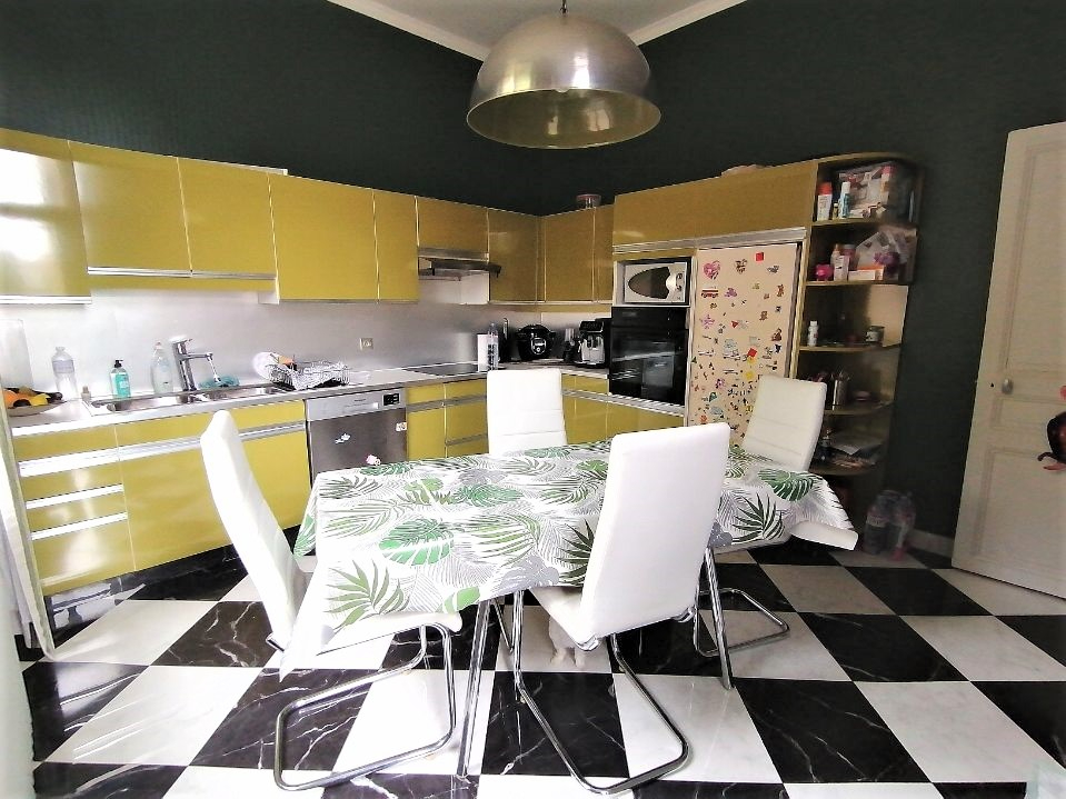 Photo Maison individuelle de caractère de  210 m2 image 3/6