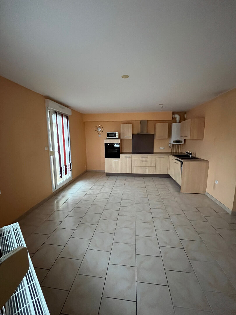 Photo Appartement F2 avec cave et parking privé à Florange image 4/6