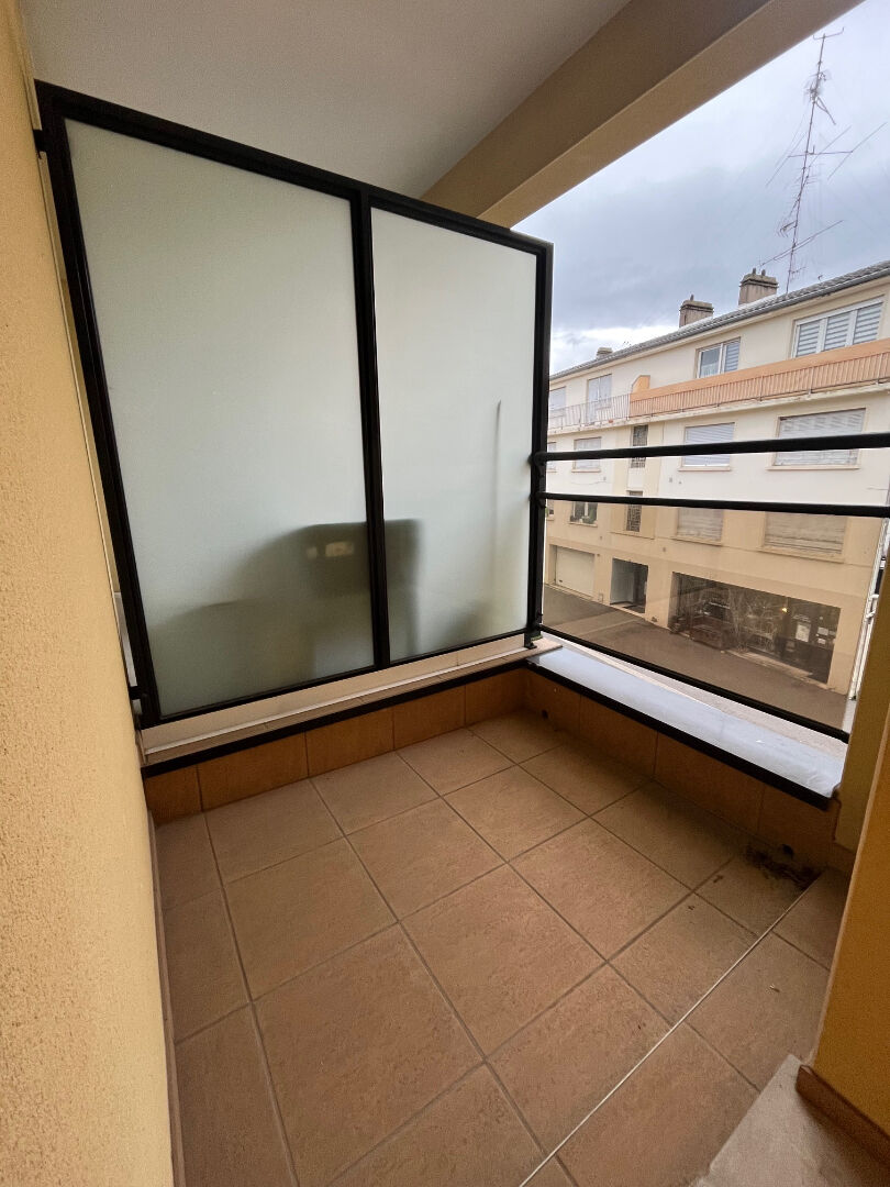 Photo Appartement F2 avec cave et parking privé à Florange image 6/6