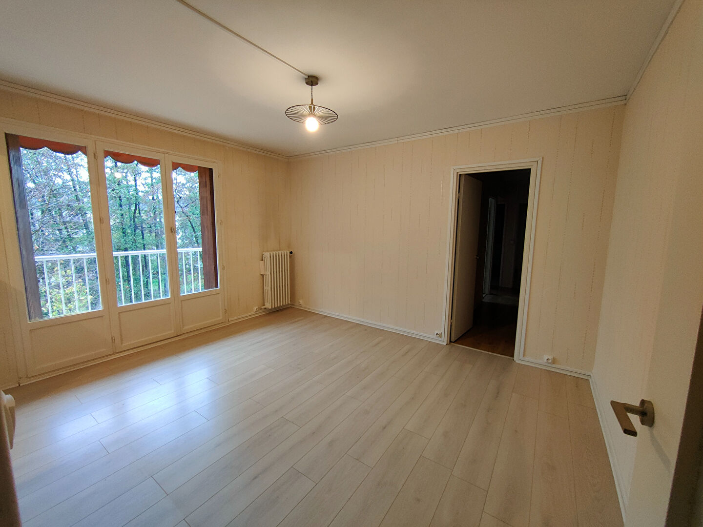 Photo Parc de Miraville 3 pièces image 2/6