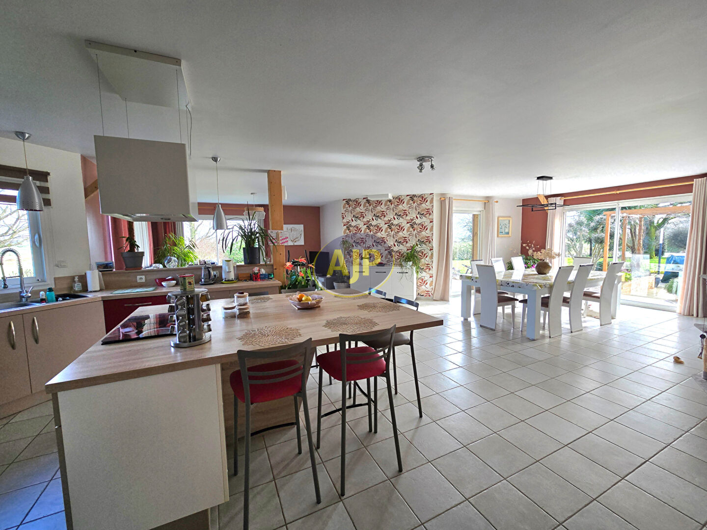 Maison Guémené-Penfao 10 pièce(s) 220 m2, 1742 m² terrain - photo 3